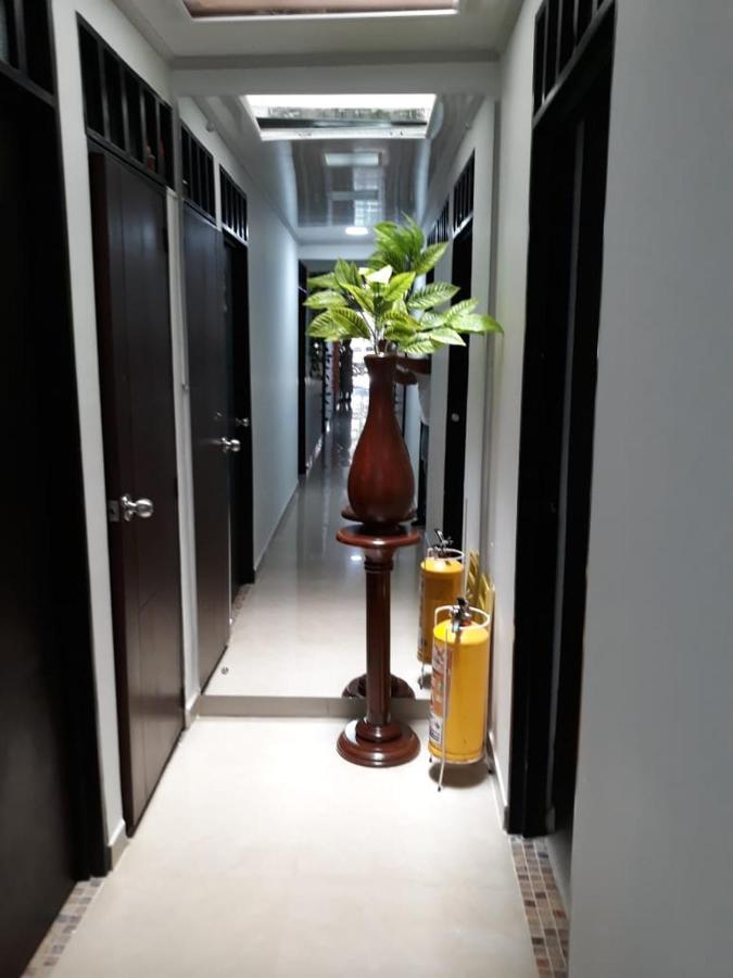 פלורנסייה Hotel Plaza Centro מראה חיצוני תמונה