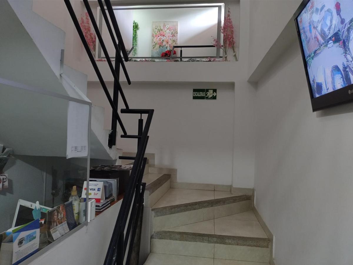פלורנסייה Hotel Plaza Centro מראה חיצוני תמונה