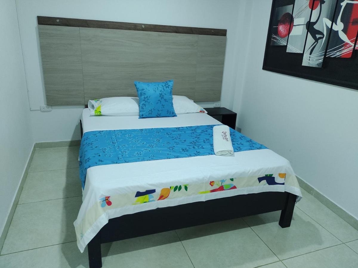 פלורנסייה Hotel Plaza Centro מראה חיצוני תמונה