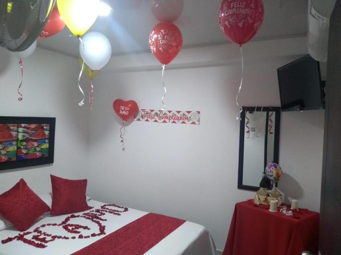 פלורנסייה Hotel Plaza Centro מראה חיצוני תמונה